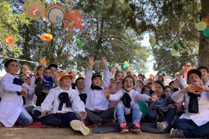 Cruz de piedra 2019 - Bookpack Library by E.dúcate Foundation
